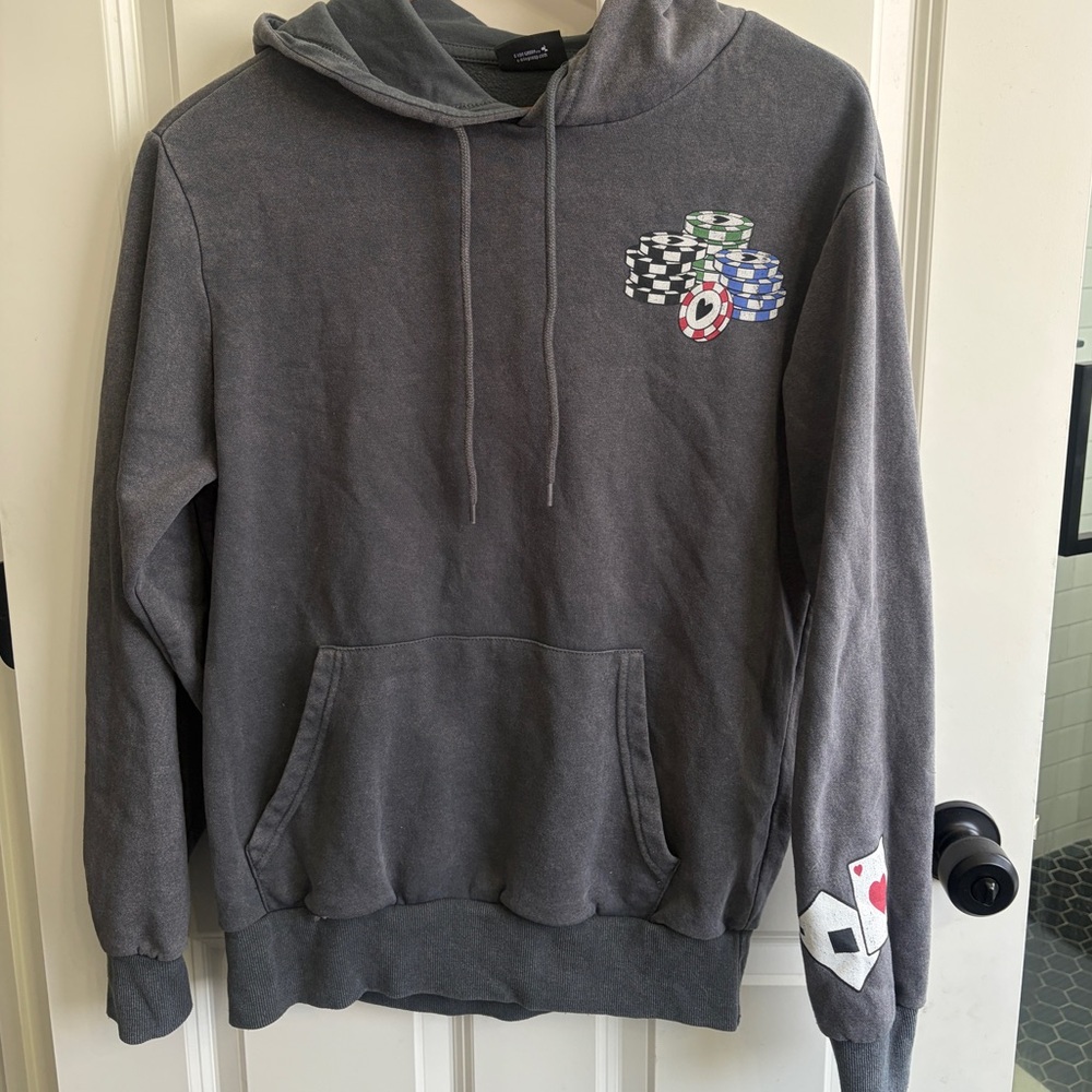 Feeling Lucky poker themed Gray Hoodie size M by Chemistry brand. Love the back! - Picture 2 of 8